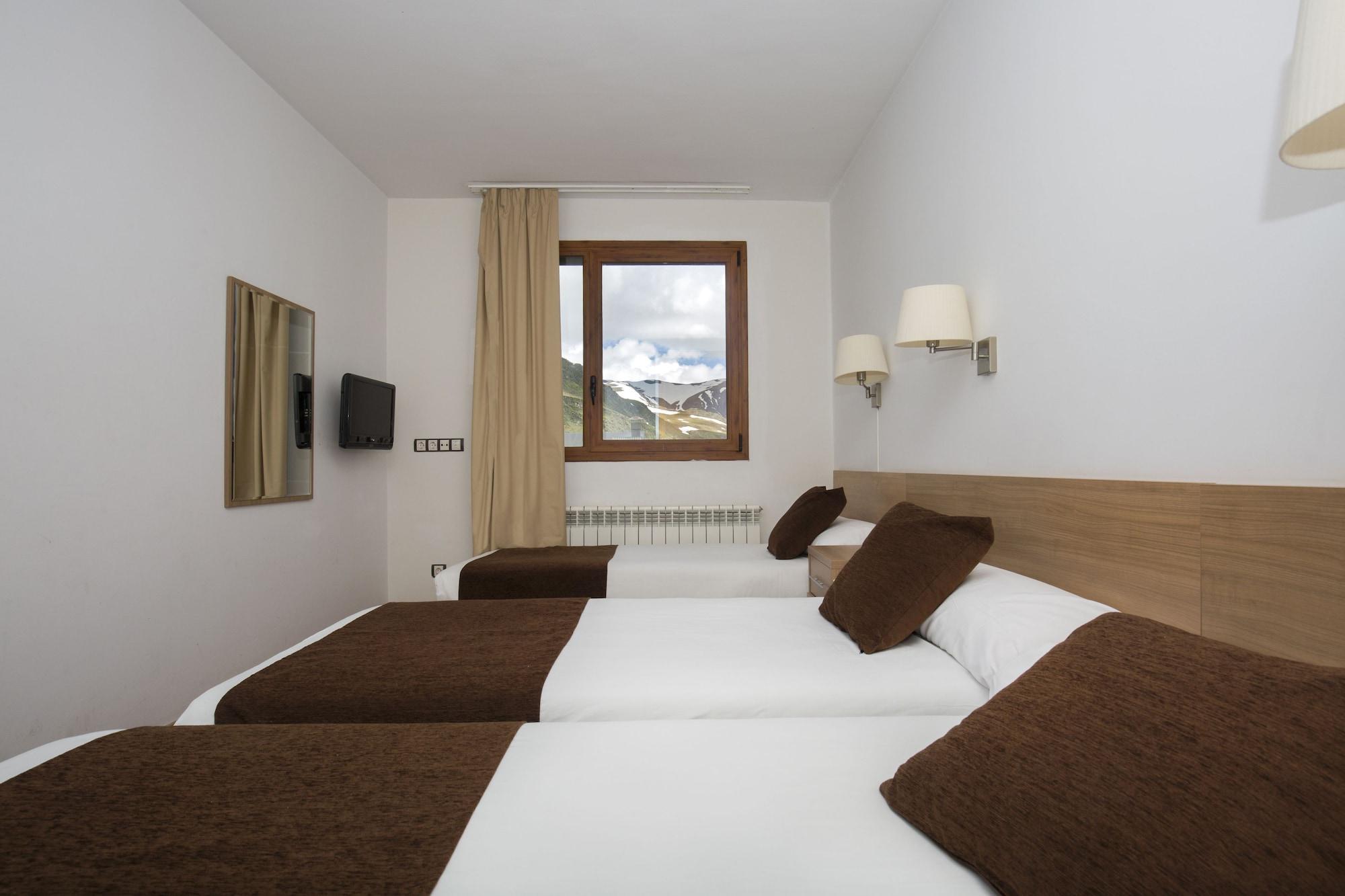 Hotel Catalunya Ski Пас де ла Каса Екстериор снимка