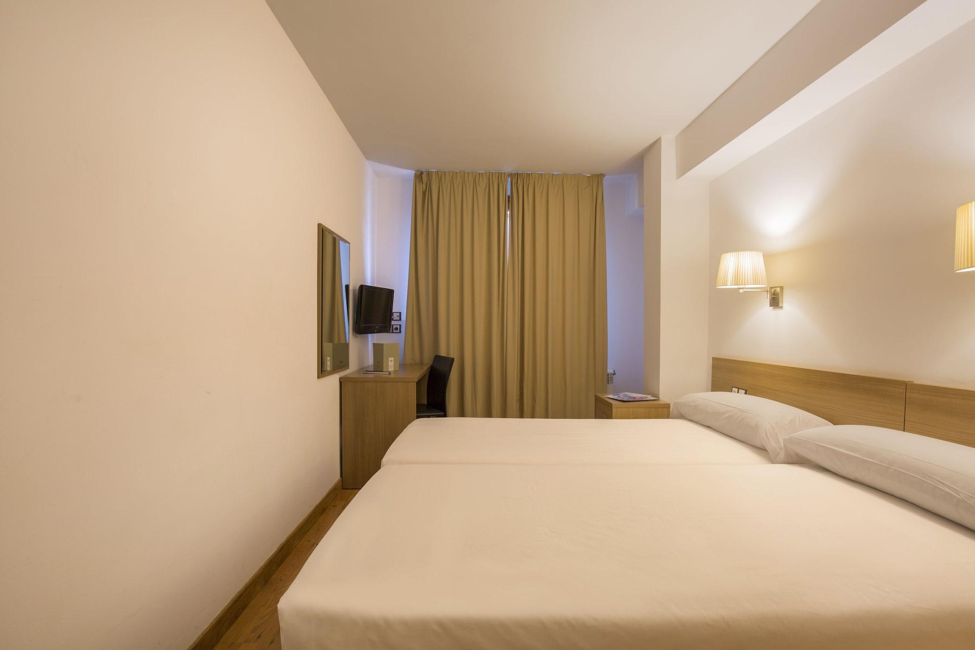 Hotel Catalunya Ski Пас де ла Каса Екстериор снимка