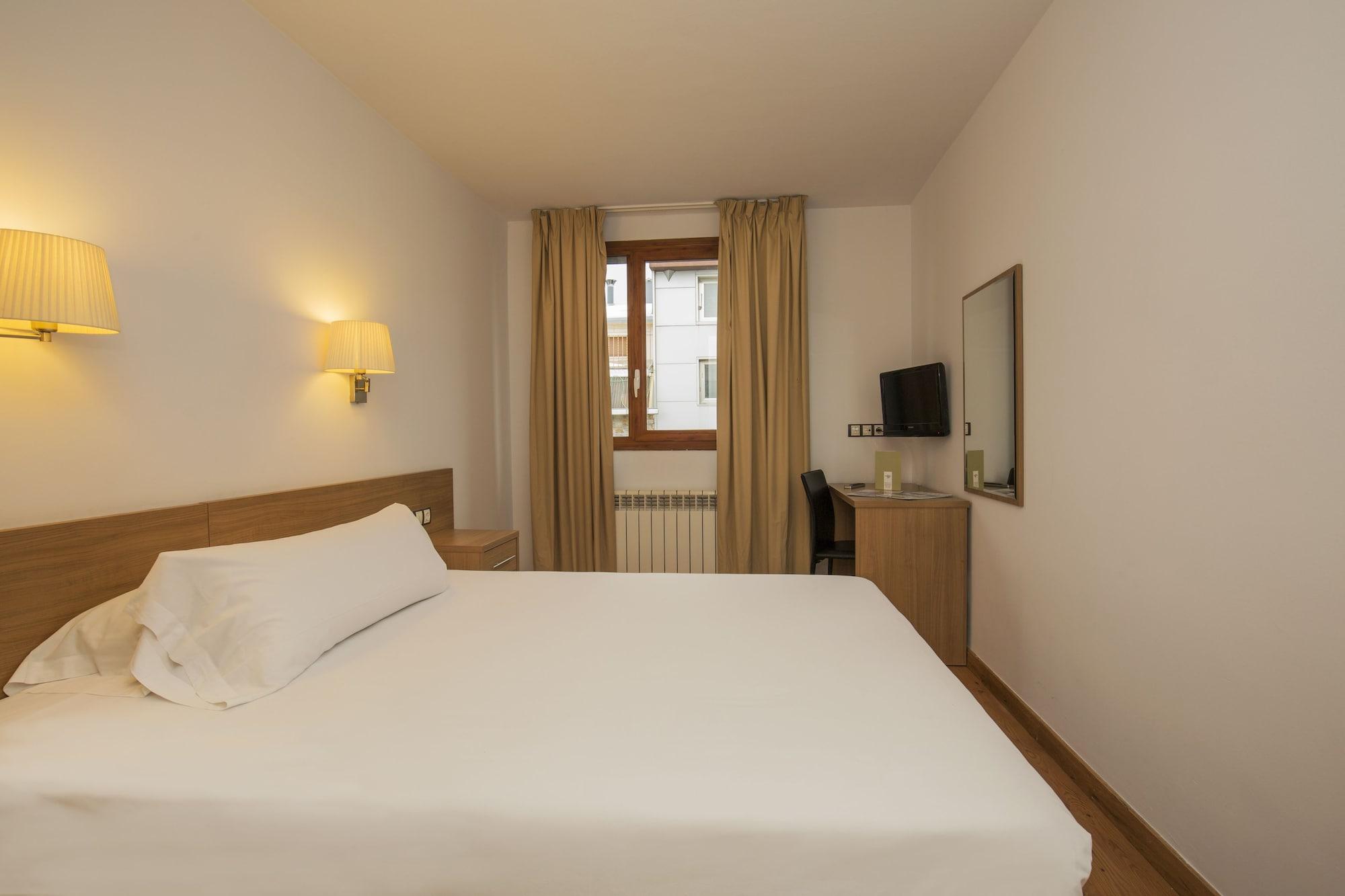 Hotel Catalunya Ski Пас де ла Каса Екстериор снимка