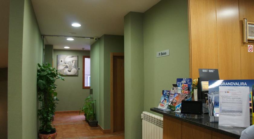 Hotel Catalunya Ski Пас де ла Каса Екстериор снимка
