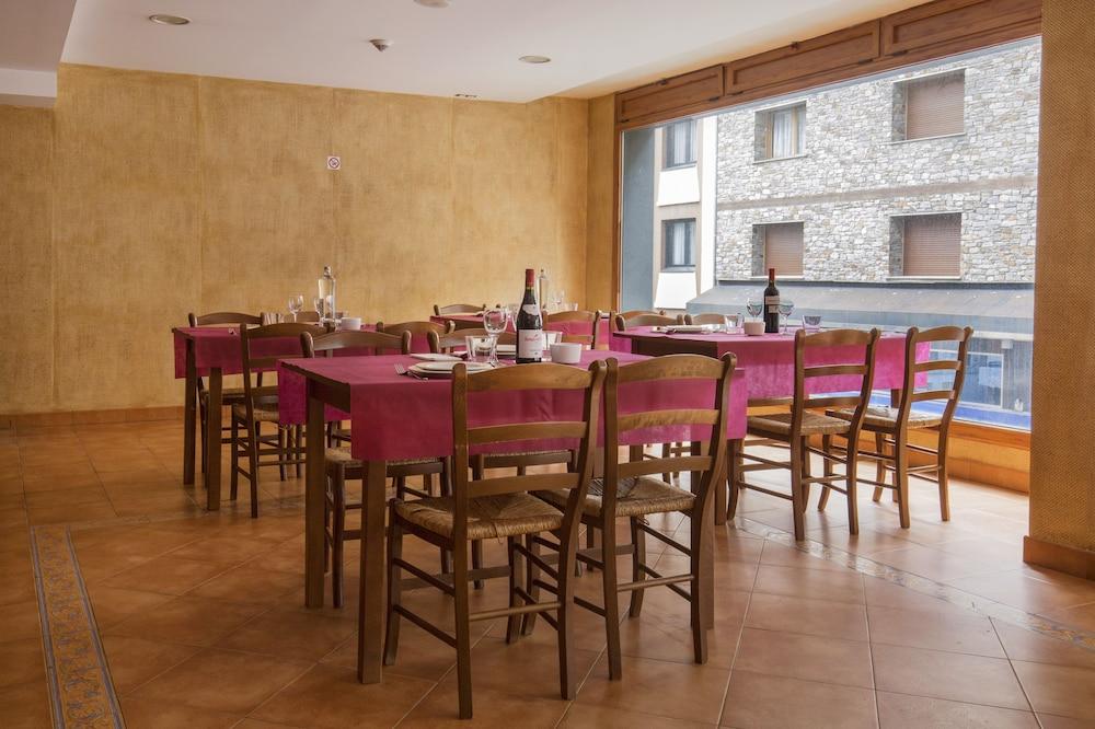 Hotel Catalunya Ski Пас де ла Каса Екстериор снимка