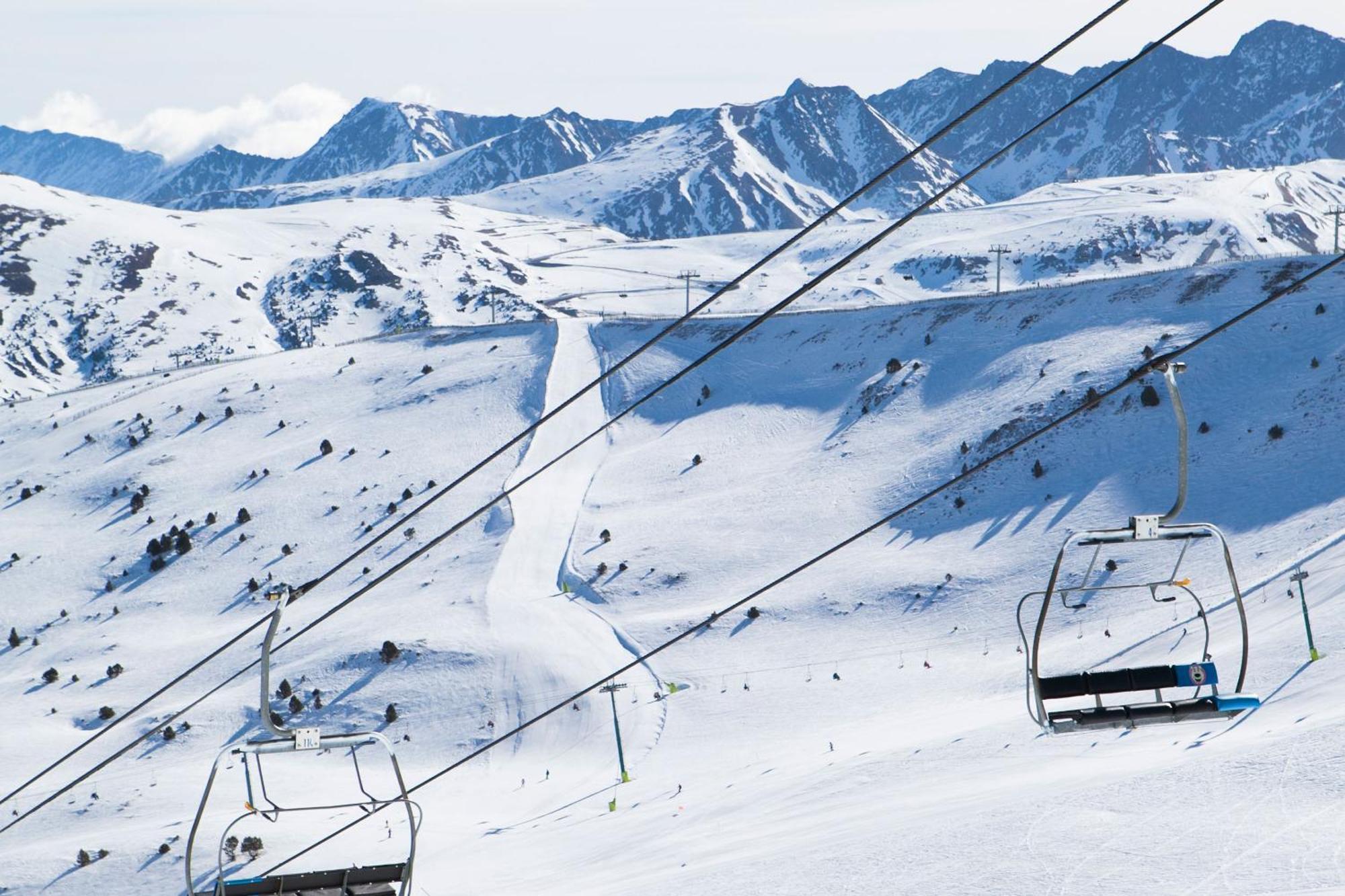 Hotel Catalunya Ski Пас де ла Каса Екстериор снимка