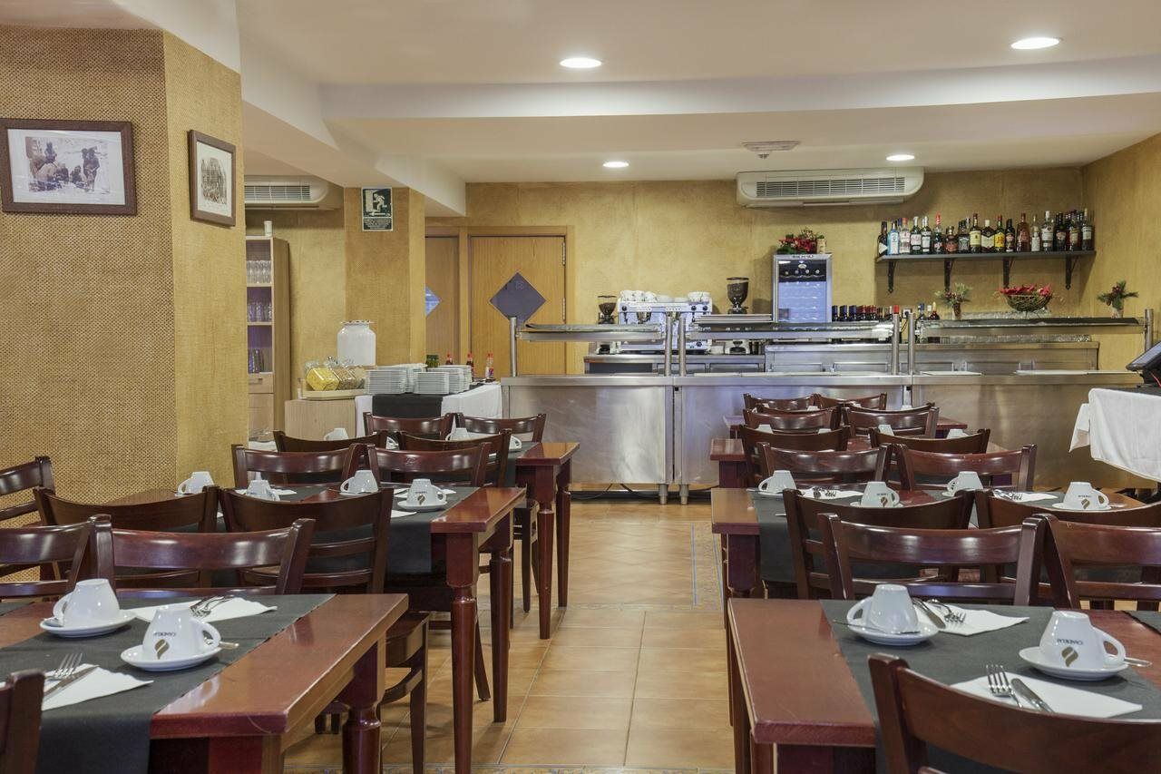 Hotel Catalunya Ski Пас де ла Каса Екстериор снимка